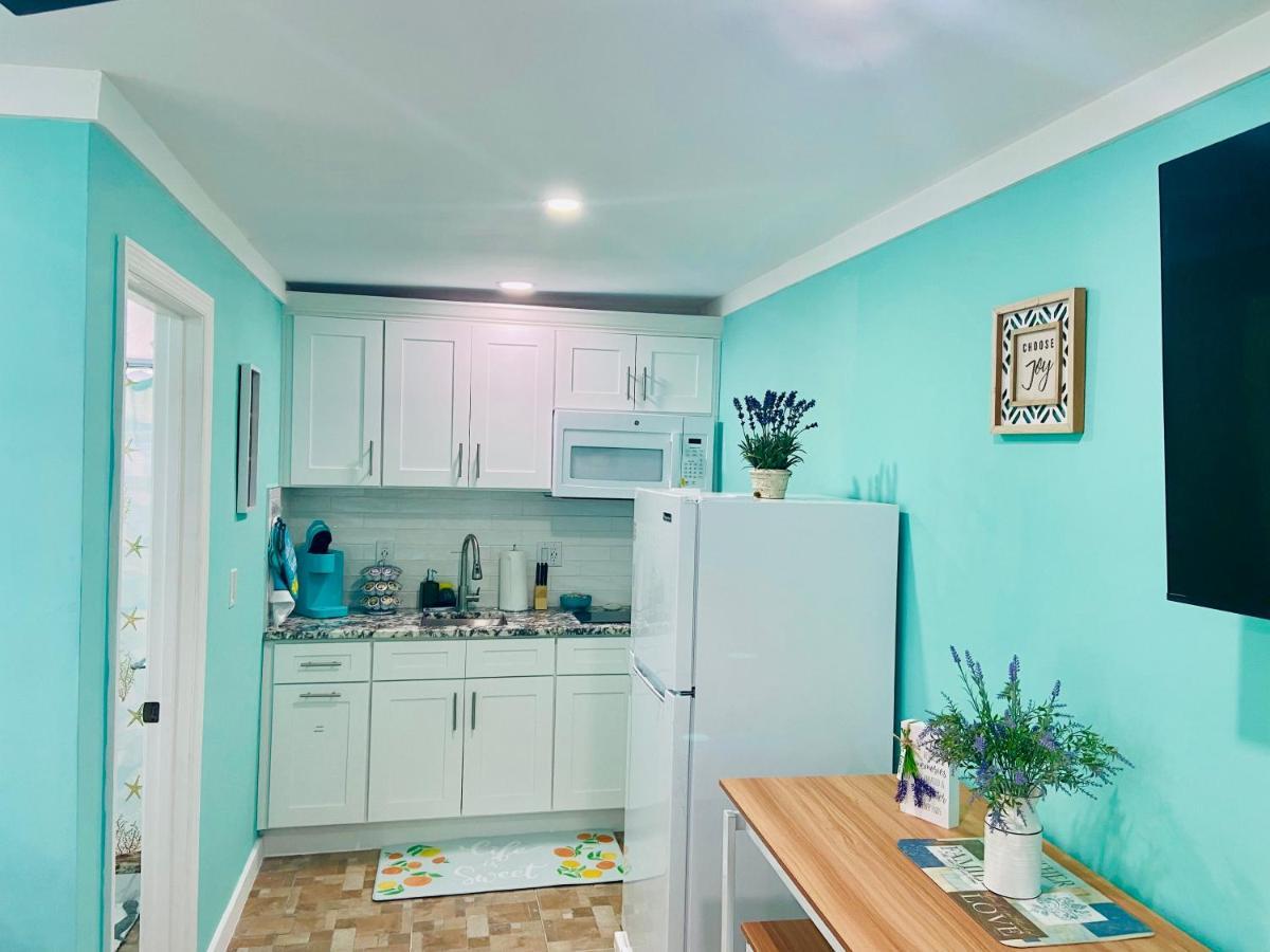 Beautiful And Comfortable Rom Apt # 2 แทมปา ภายนอก รูปภาพ