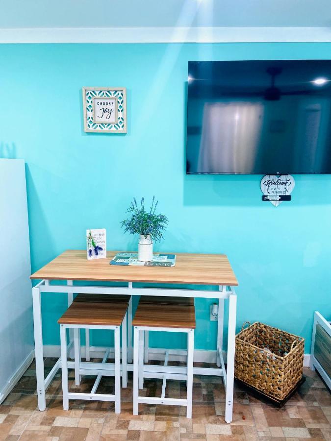 Beautiful And Comfortable Rom Apt # 2 แทมปา ภายนอก รูปภาพ